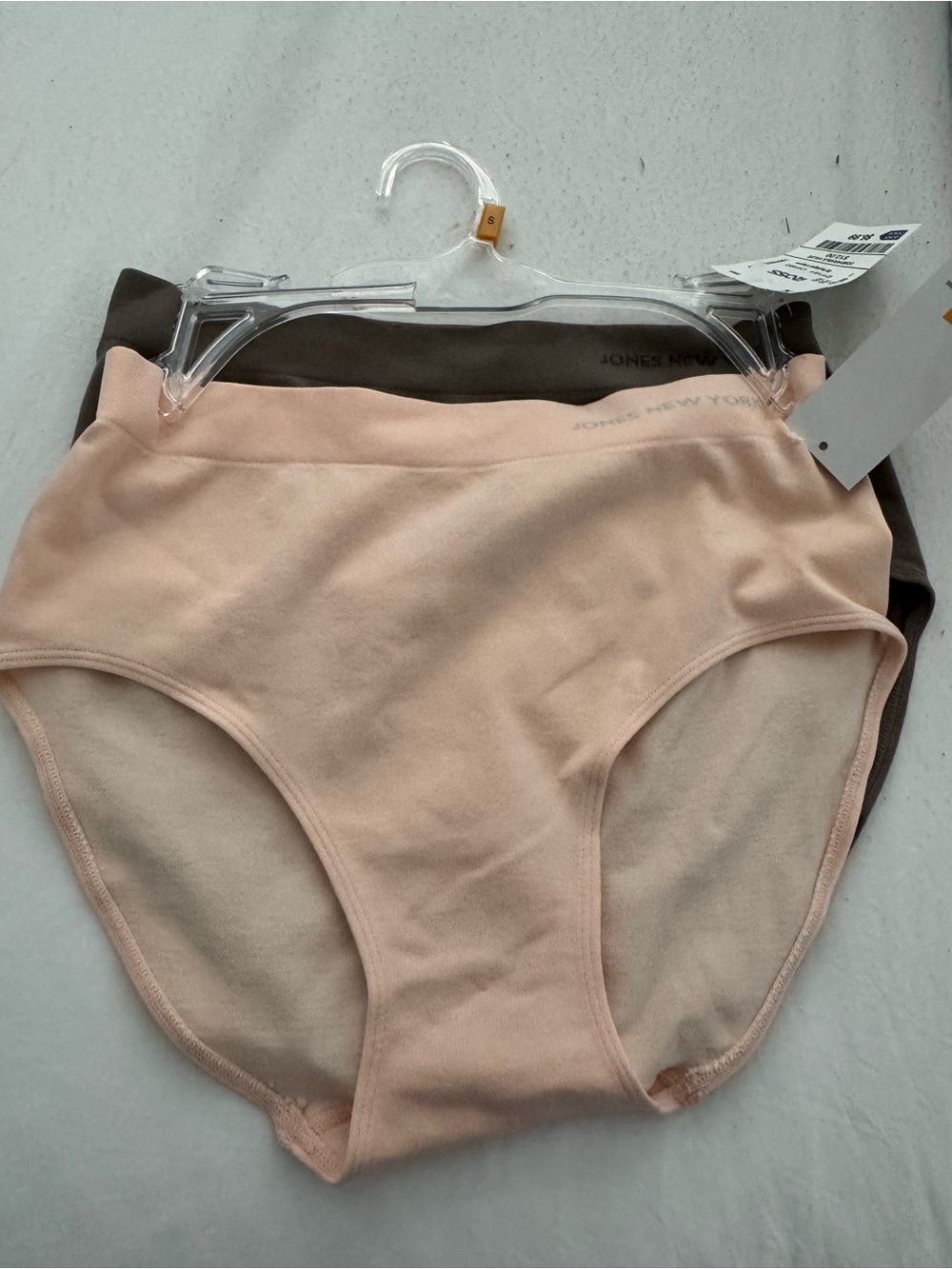 Jones New York women’s under wear Blush & Brown